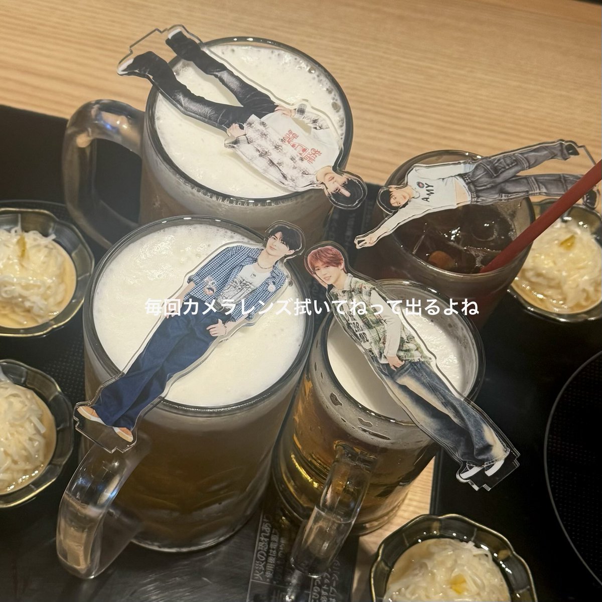 _sw1mmer's tweet photo. 時差で特典会の打ち上げ🚀⭐️
つぎﾖﾝﾄﾝとかあったら飲みすぎ注意終電逃すな家に帰れとシンくんに真顔で言ってもらおうかなと思いました。
ｱﾌﾞﾗｶﾀﾌﾞﾗ~ エンジョイ❗️寝落ち🈲止❗️

@pompom_tomoki @se1ma__a @tensa1___vxq https://t.co/zkJ4BvmYbX