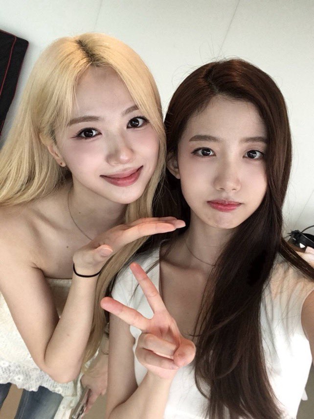wonchuhours's tweet photo. [260815] #JIWON’s berriz update 

“family ♥️” https://t.co/rtt9x9JNNe