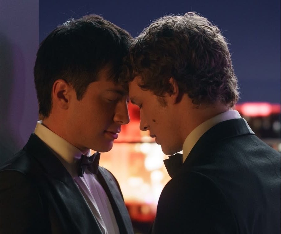 hudsonwupdates's tweet photo. ‘Heated Rivalry’ has also won “Ensemble of the Year”, “Drama Series”, “Drama Episode” and “Literary Adaptation” at the 2026 @GoldDerby Awards! 🏆

The series scored the most wins at this year’s record-setting awards! 

🔗: https://t.co/IhFXq0u0Z2 https://t.co/Xwqh054Nze