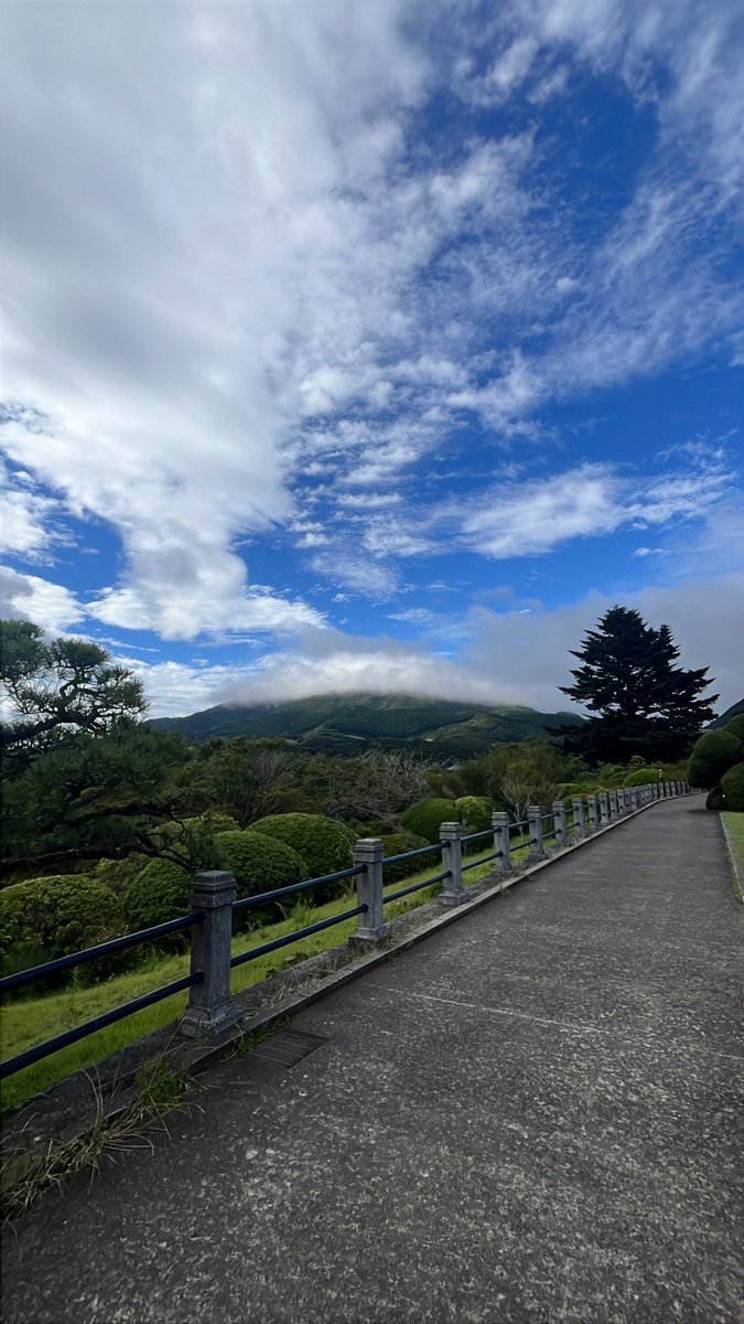 chaton_39kg's tweet photo. 箱根旅行に行ったのよー！
✨- ̗̀ ( ˶’ᵕ’˶)  ̖́-✨ https://t.co/ibrVw8pnEe