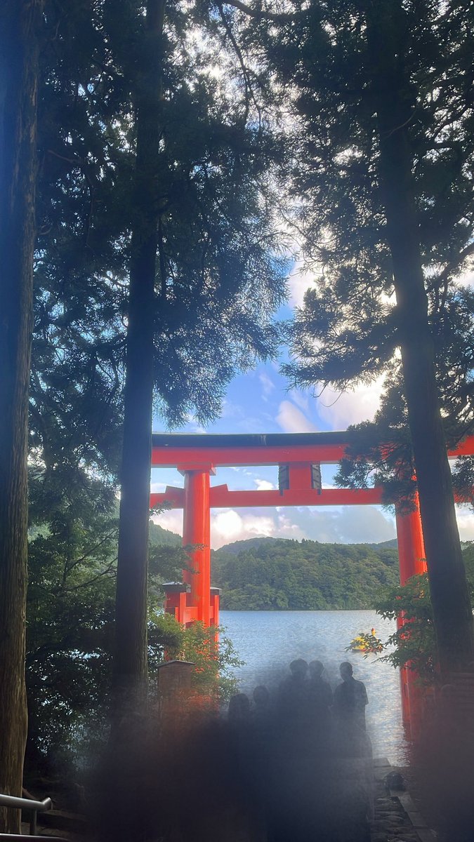 chaton_39kg's tweet photo. 箱根旅行に行ったのよー！
✨- ̗̀ ( ˶’ᵕ’˶)  ̖́-✨ https://t.co/ibrVw8pnEe