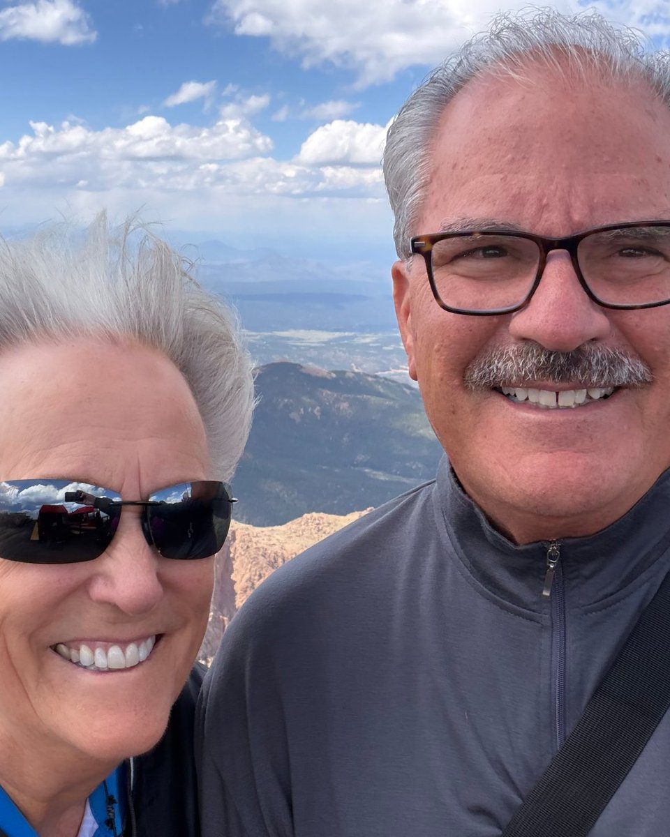 VitalantRM's tweet photo. His wife needed more than 180 units of blood products. John saw firsthand what donors can mean to patients and families. He kept donating and recently reached 100 donations. Now he’s a Vital Elite donor. ❤️🩸 https://t.co/aH3pO6CKqv https://t.co/Kgs8ss0X63