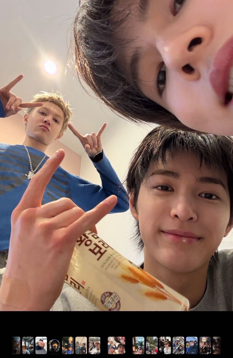 FAHHHera's tweet photo. 스크롤 제발이라는ㄴ감정.. https://t.co/XBKvePxz1t