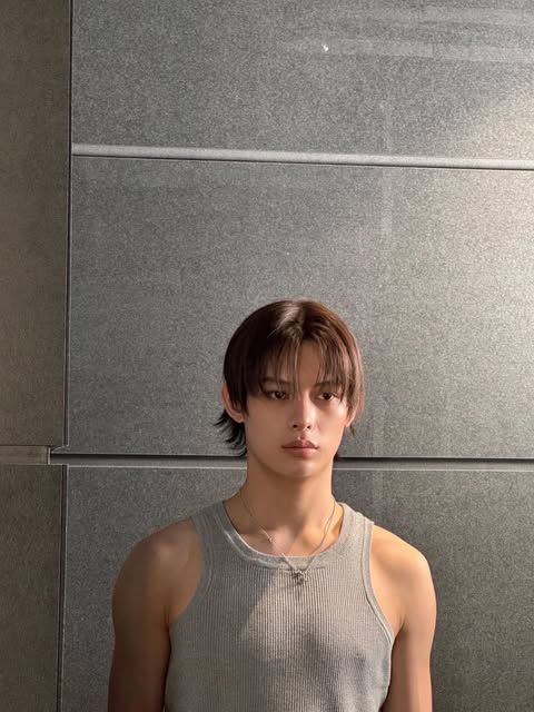 jamie23tn's tweet photo. @jamiemj23 @ofjvn_ Cheers to JAMGENIUS’s fantastic debut year! May sweet surprises keep appearing along your promising future path, bringing even more inspiration to your IDEA BANK.

JAMES TURNS A YEAR TIMELESS  #365DaysWithJAMES #코르티스코어_일주년을_축하해 #JAMES #제임스 https://t.co/lMPWtIlSsM