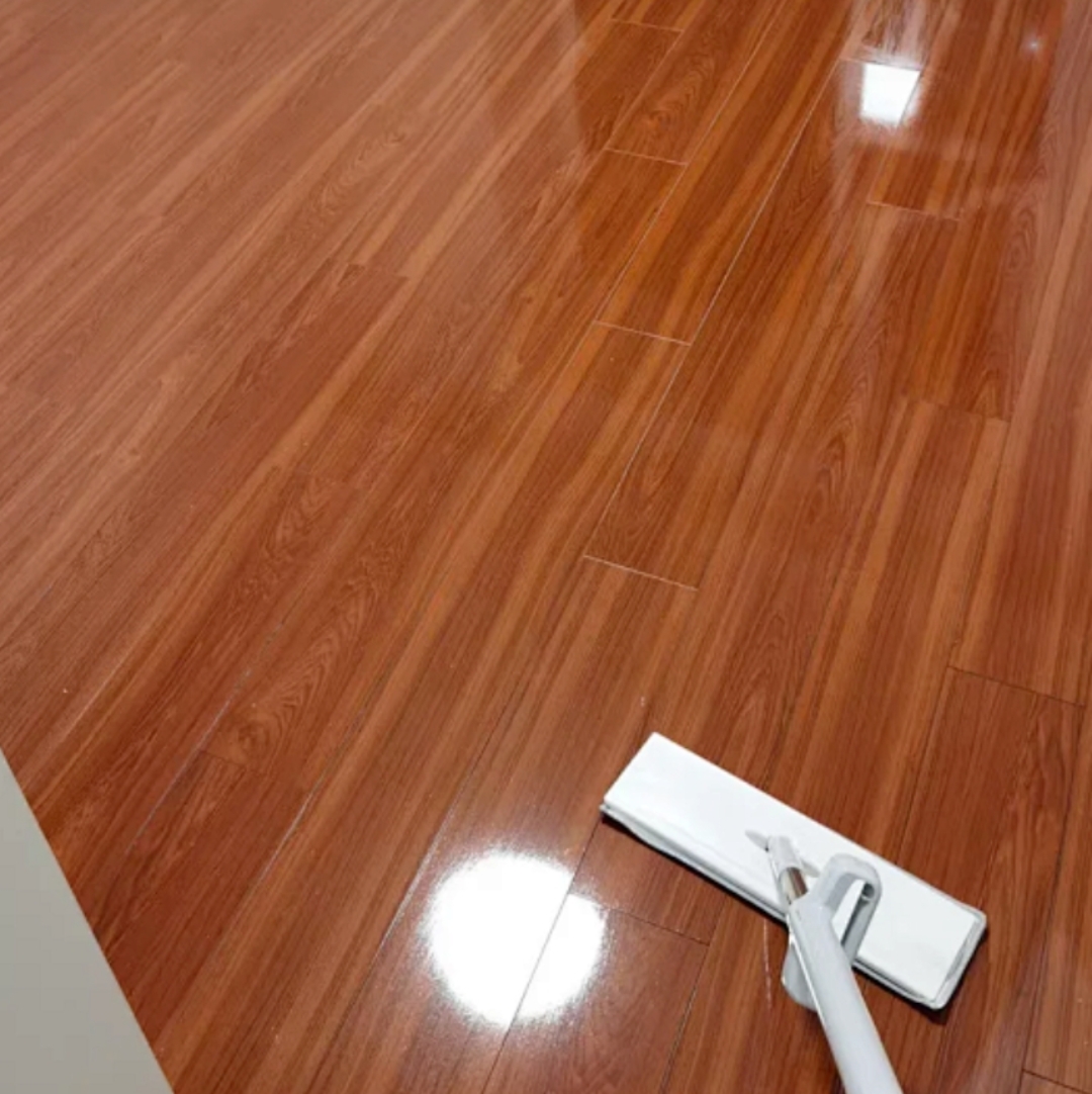 VBode73642's tweet photo. Just turned my tiny apartment into a fresh oasis after 30 mins of mopping and wiping. Small wins hit different!， https://t.co/cr8Ro28z0U