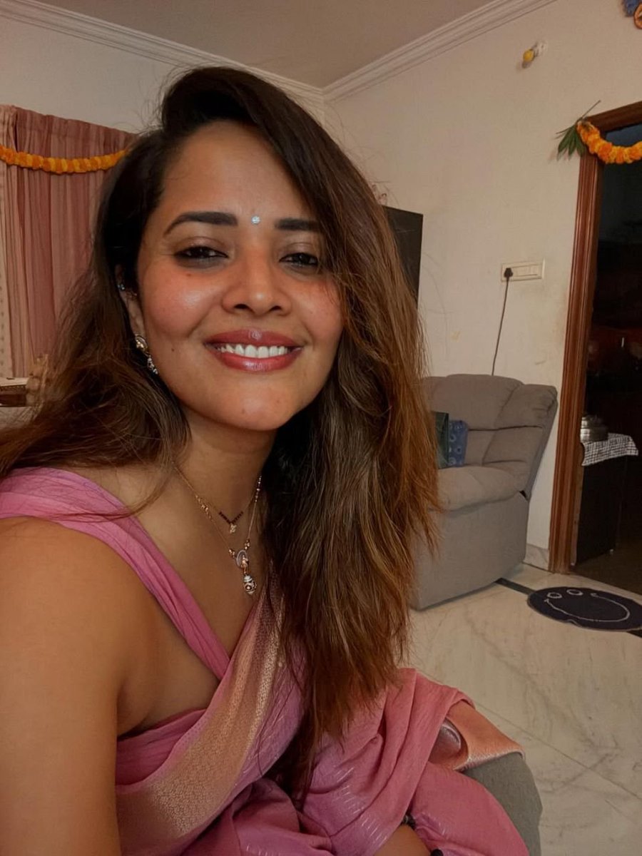 Anasuya_Fan_20's tweet photo. #anasuyabharadwaj ❤‍🔥 https://t.co/9yUKkUEabV
