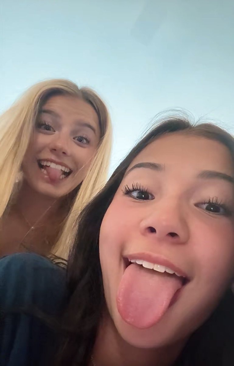boppydaut3r's tweet photo. 👅😋 https://t.co/rHjjRKhbzW