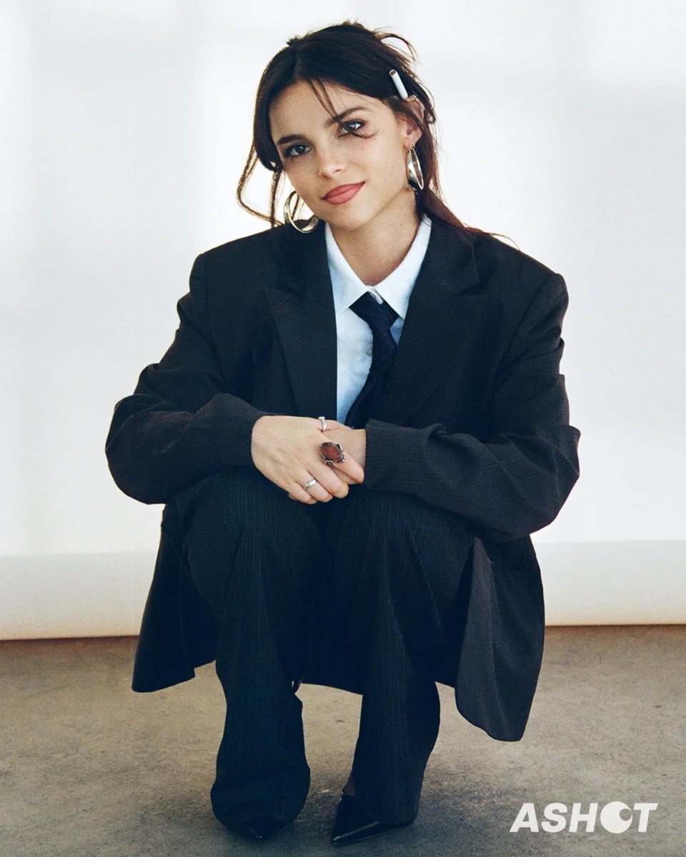 JumpTrailers's tweet photo. Inde Navarrette for Ashot Magazine https://t.co/y3SQYk0YVB