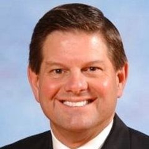 bigblueinsider1's tweet photo. Tonight: We talkin bout practice -- Will Stein &amp; others; on the passing of ex-UK asst Joe Dean, Jr.; @LBStenberg; @WHASKent Taylor; a Cardinals broadcaster takes aim at Wrigley Field; MLB legend takes up for Michael Jordan + be careful what you say to a 7-foot co-pilot. 6PM WLAP https://t.co/2K2Vr0aKIo