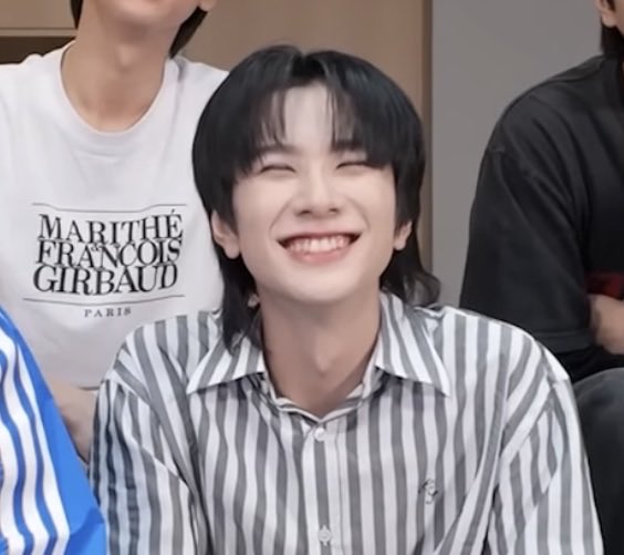 _9ilymyuly's tweet photo. ฮี่ฮี่ ฮิฮิ https://t.co/aSNHFxB6ot