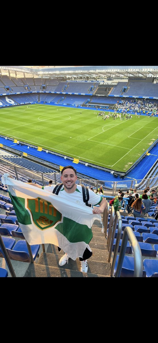 DavidCaparrosG1's tweet photo. @elchecf Pf vaya día 🥹🥹🤍💚🤍 https://t.co/v1HlZQZHaj