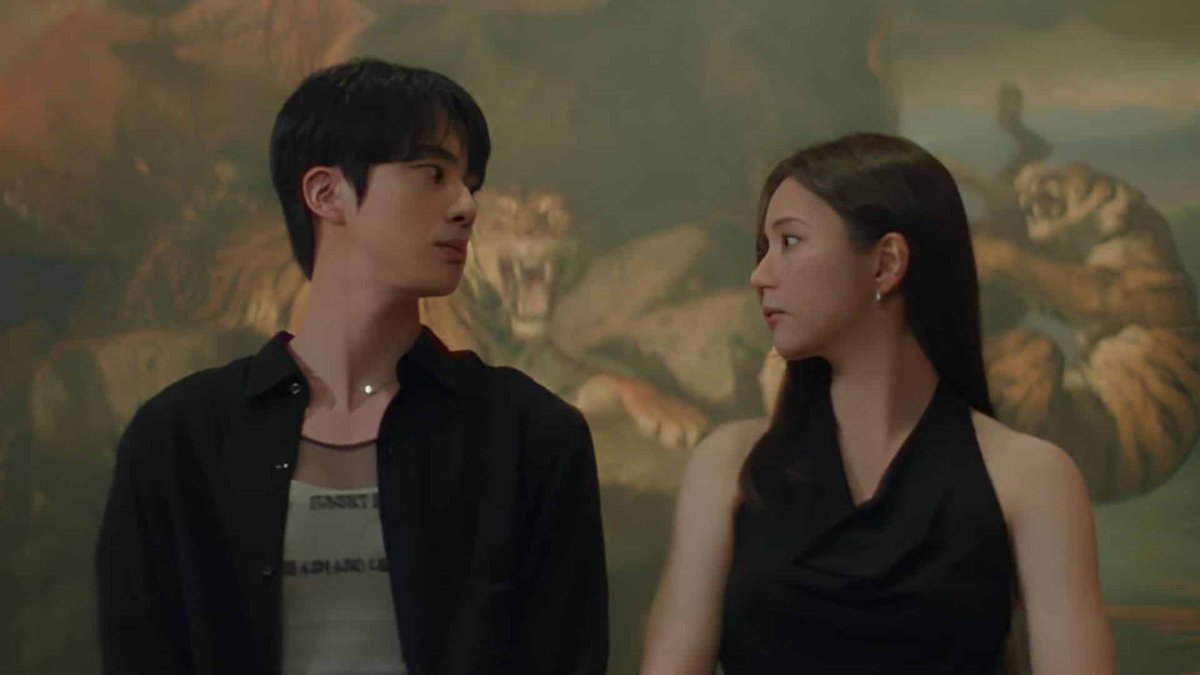 KPopCentralX's tweet photo. “Don't Say You Love Me” by Jin has reached 1 billion streams on Spotify.

It marks his first song to reach this milestone. https://t.co/mWoHApCV7S