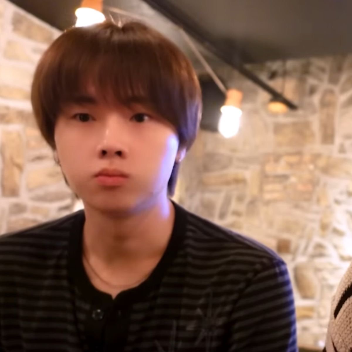 xdinary_person's tweet photo. 맹한 정수를 줄이면
맹수가 되는데
또 그렇게 맹수 같진 않아서
그냥 맹한 정수임 https://t.co/ymbX438qtR