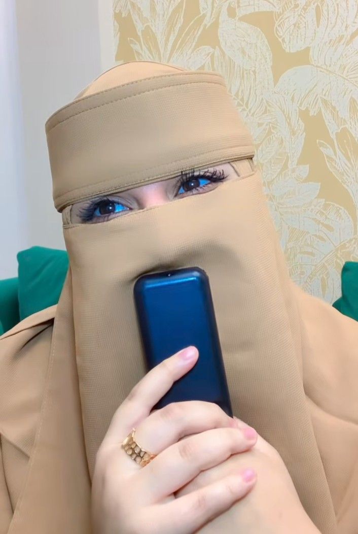 SoloLh's tweet photo. أخاف أن أحتاج لأحد لا يحتاجني... 💔👀 https://t.co/FEKnlBIR8K