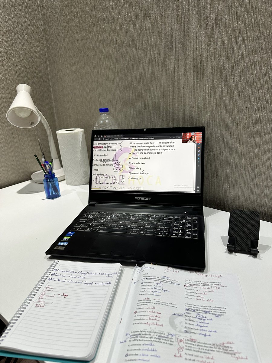 ibrahimerciin's tweet photo. Tıpdil sen mi büyüksün ben mi ( Büyük ihtimal sen ) https://t.co/ZvlUvaMpqS