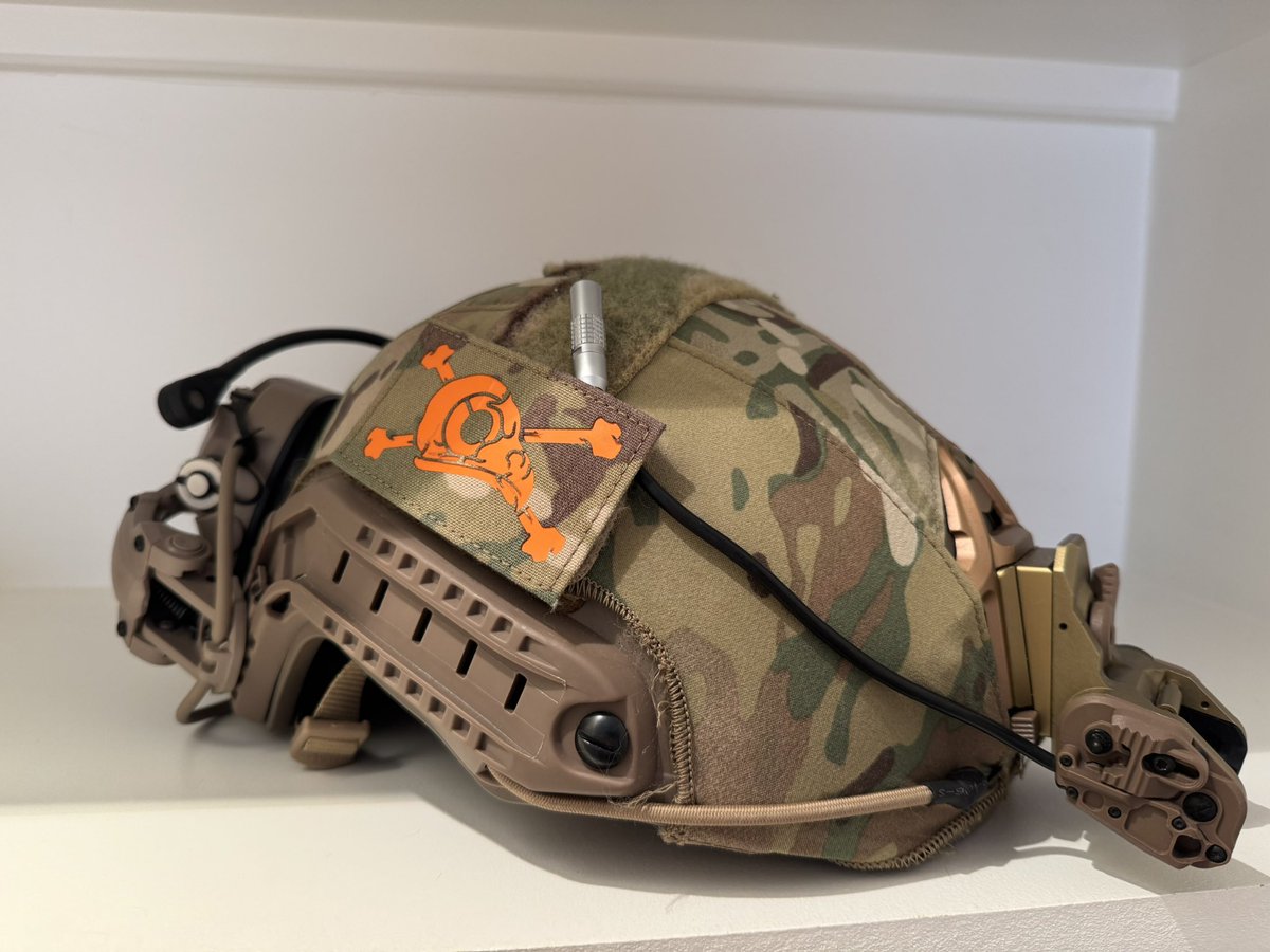 savosian's tweet photo. Every three weeks this piece of shit whispers into my ear in a devilish tongue and coerces me to buy more useless shit for it on Vinted https://t.co/v1EGAVxDFZ