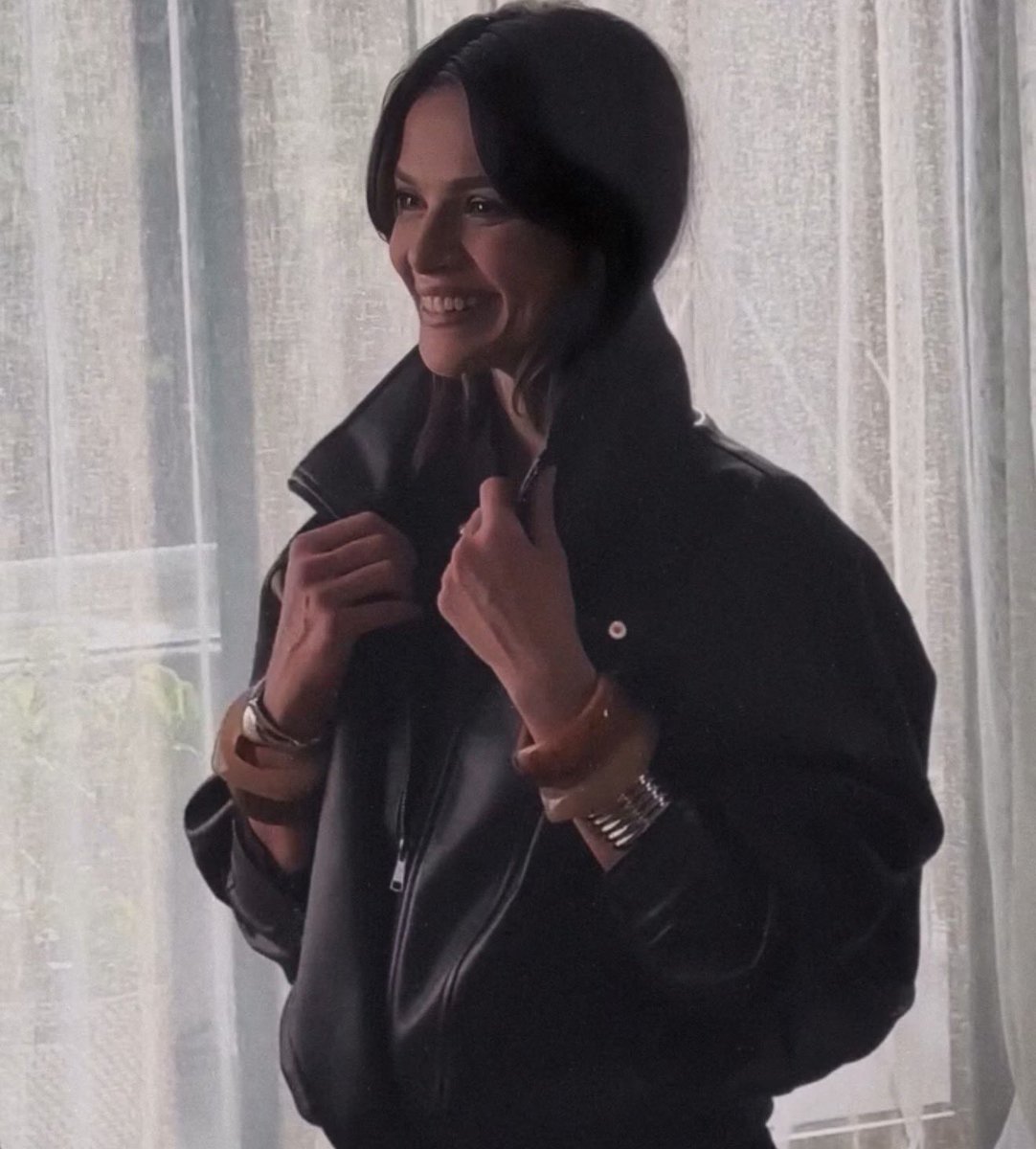 userellg tweet picture