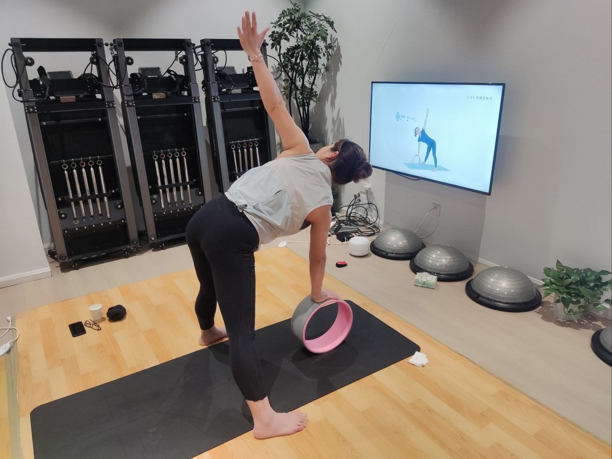 xoxo7l's tweet photo. Stretch for 5 mins daily! Improves flexibility, eases muscle tension, and boosts your day. Your body will thank you! https://t.co/vw2kg06NZi
