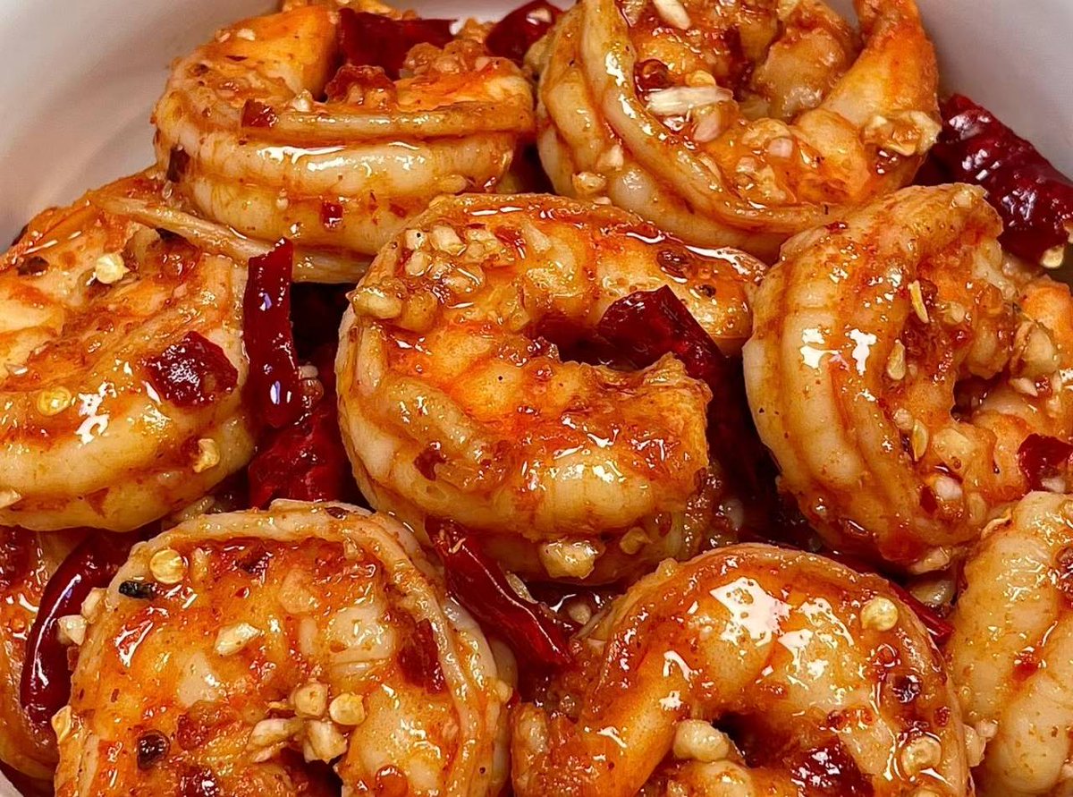 Dubstepz420's tweet photo. Homemade garlic butter shrimp with a side of roasted cherry tomatoes—15 mins, zero fancy skills, perfect weeknight win ， https://t.co/nGiShDubFg