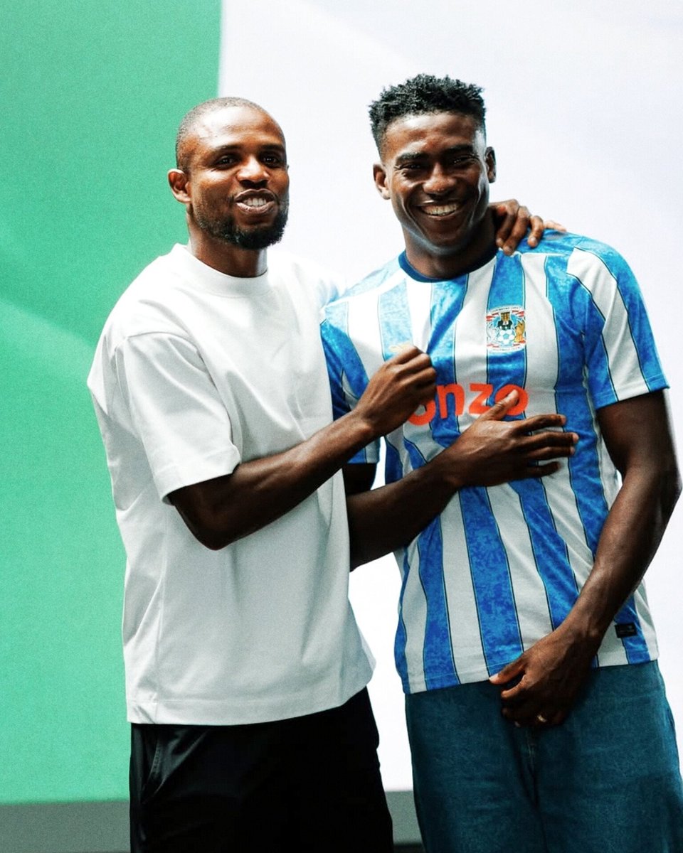 SSE_NGA's tweet photo. Awoniyi 🤝🏽 Onyeka. 

Coventry’s Nigerian link-up. 💙 https://t.co/XsSjbSh6c6