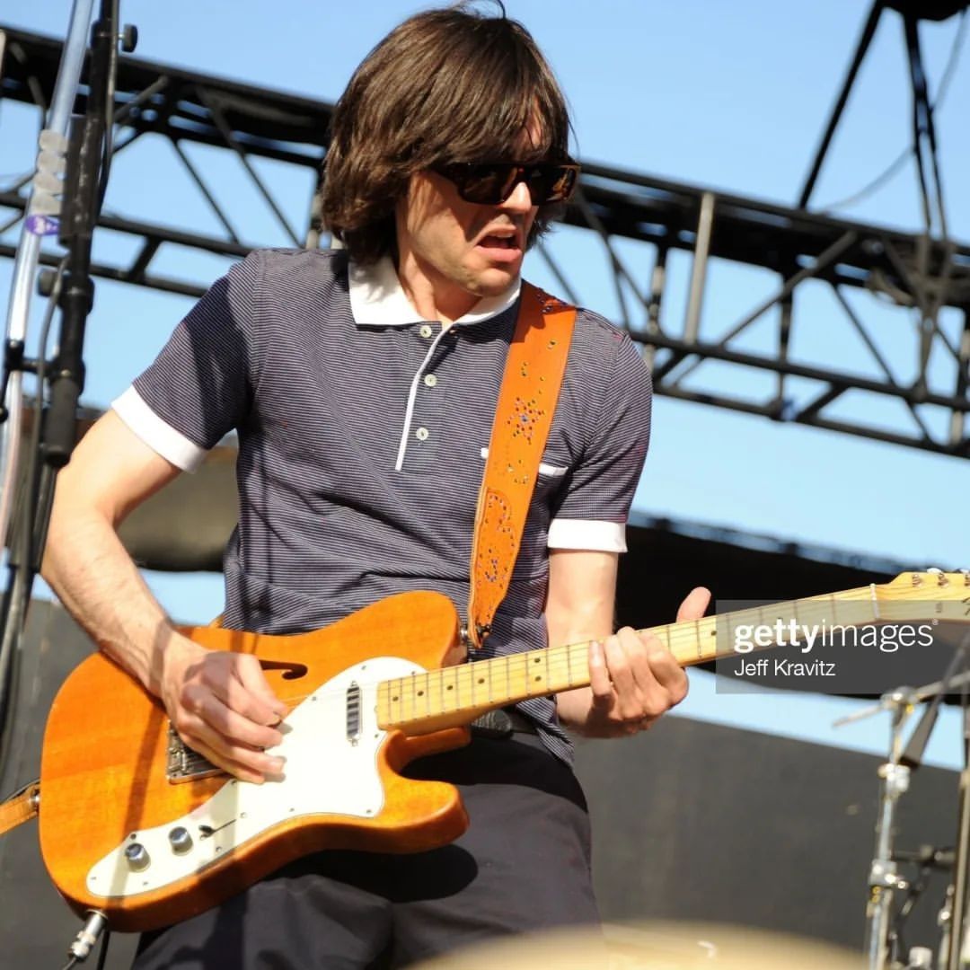 dailybrianbell's tweet photo. 2009 https://t.co/QfPgmT0N4n