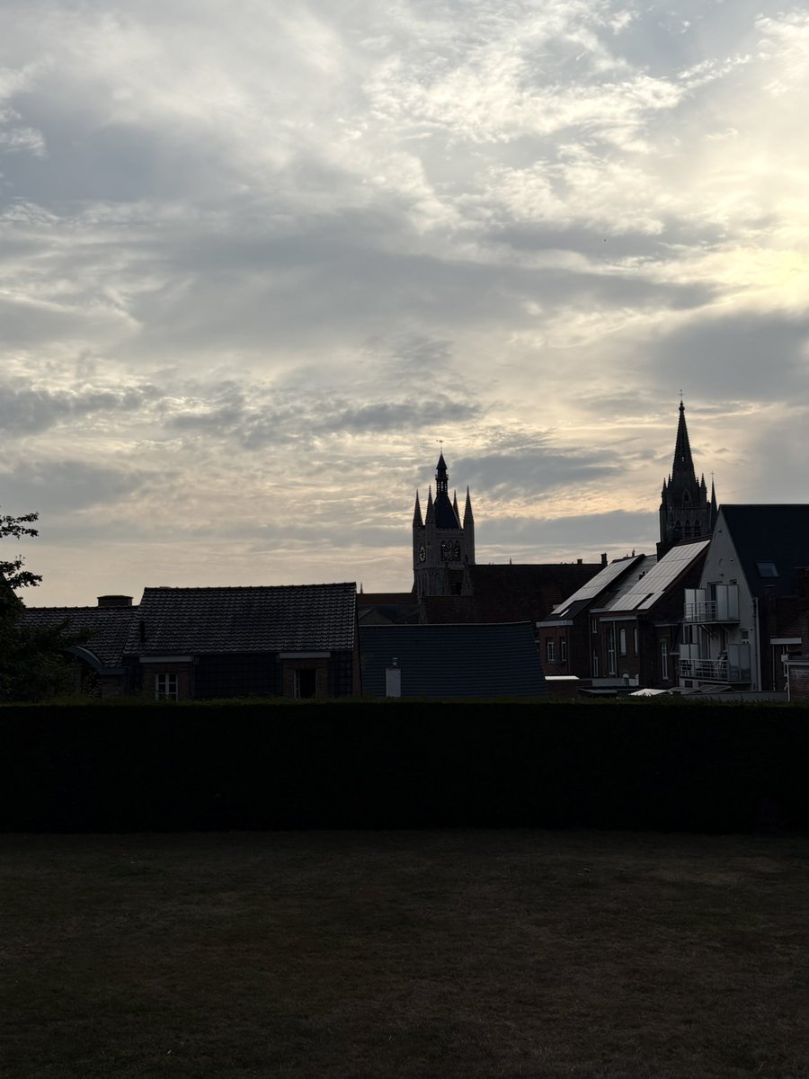 KJvanWijk's tweet photo. Almost eight.
#InFlandersFields https://t.co/p8P3llRXDB