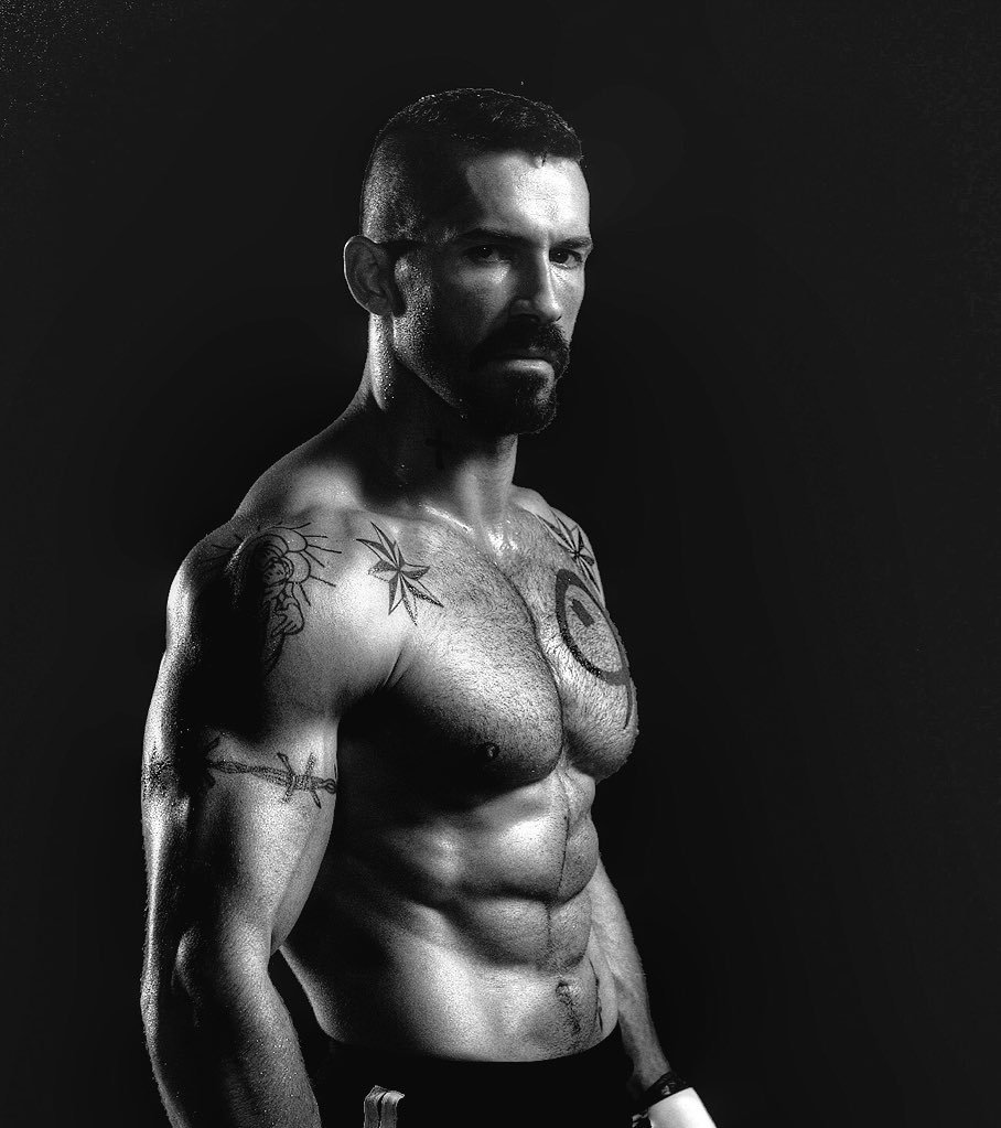 BuckeryisReal's tweet photo. @PopcornPost_ Scott Adkins. https://t.co/TUC9QL0scA