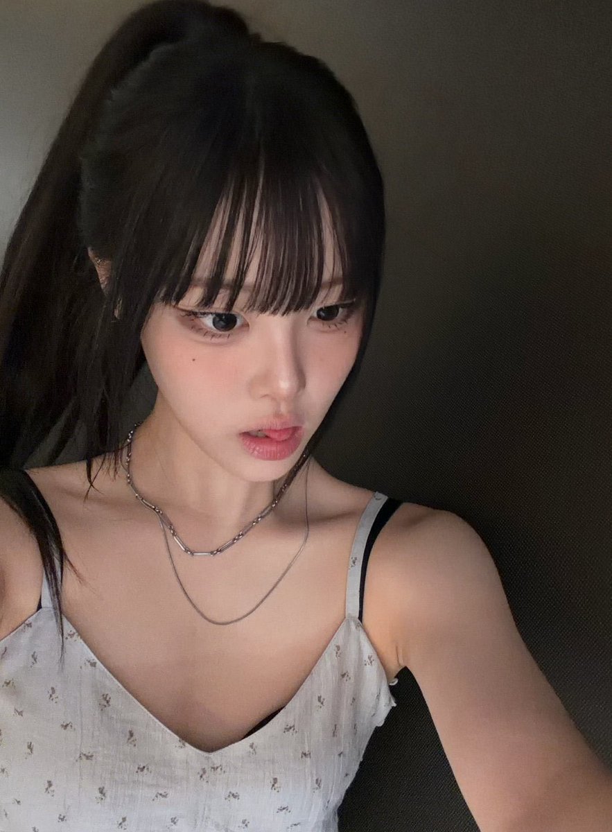 kimyunaupdates's tweet photo. +chat update https://t.co/aIOhNWXsXK