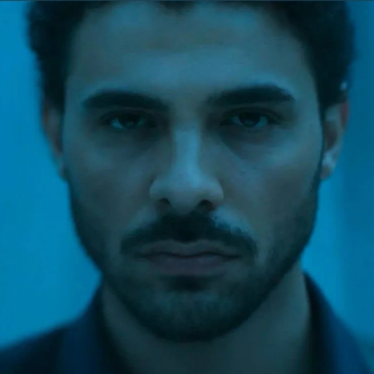 editsmerih0's tweet photo. Deniz 🔥 #HalitÖzgürSarı https://t.co/dn09Jt3QfE