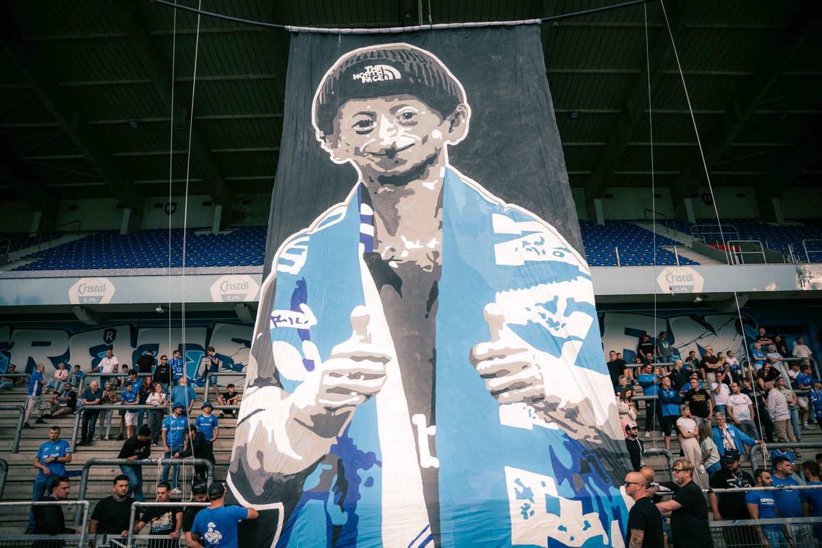 KRCGenkofficial's tweet photo. Voor altijd een Genkie 💙 https://t.co/kdY70PZFs3
