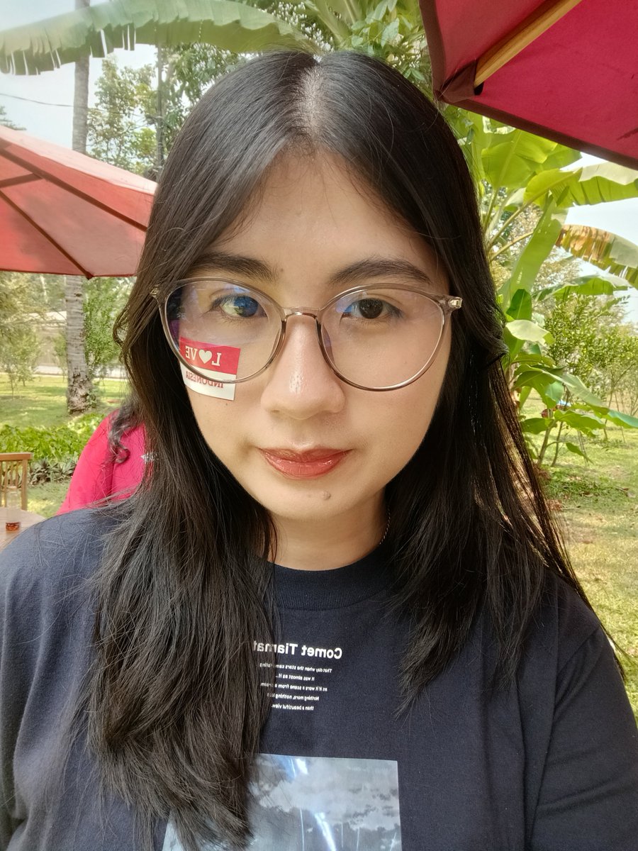 V_Jesslyn's tweet photo. tebak kegiatan https://t.co/cQ1cy2svhe