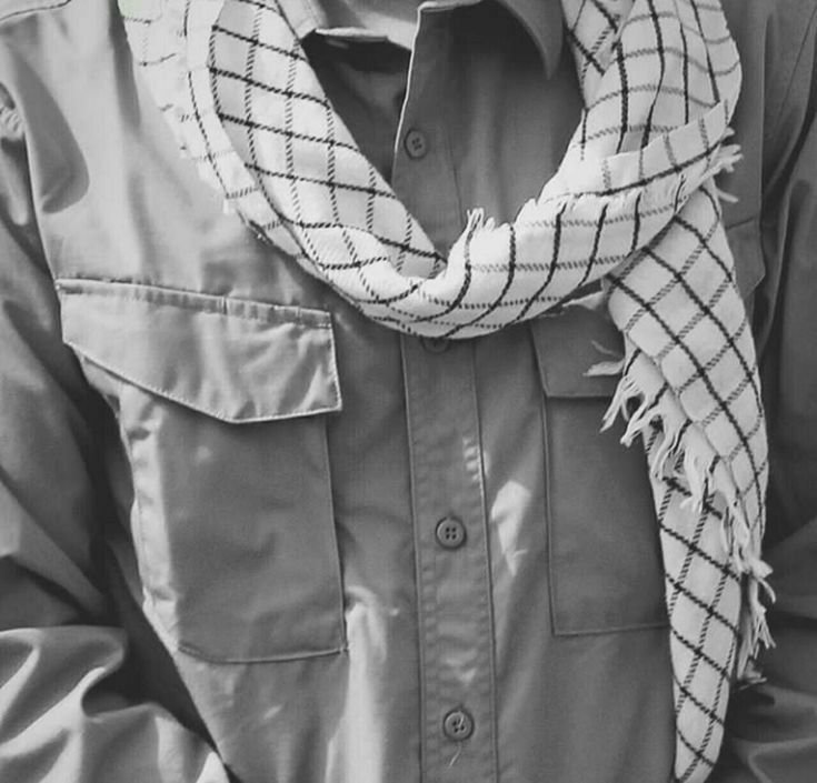Bissimchee's tweet photo. <بسیج> قشر همیشه پای کار🤞
#دوران_جدید_بسیج https://t.co/8mCZbEt9Vu