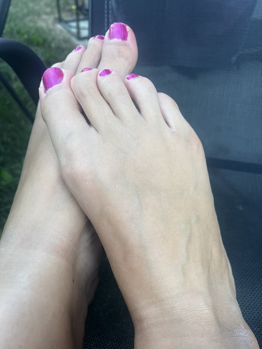 lianetta252's tweet photo. @FeetFinder 

Any tips for me ?

@lianetta_252 https://t.co/hH5EcYkHgp