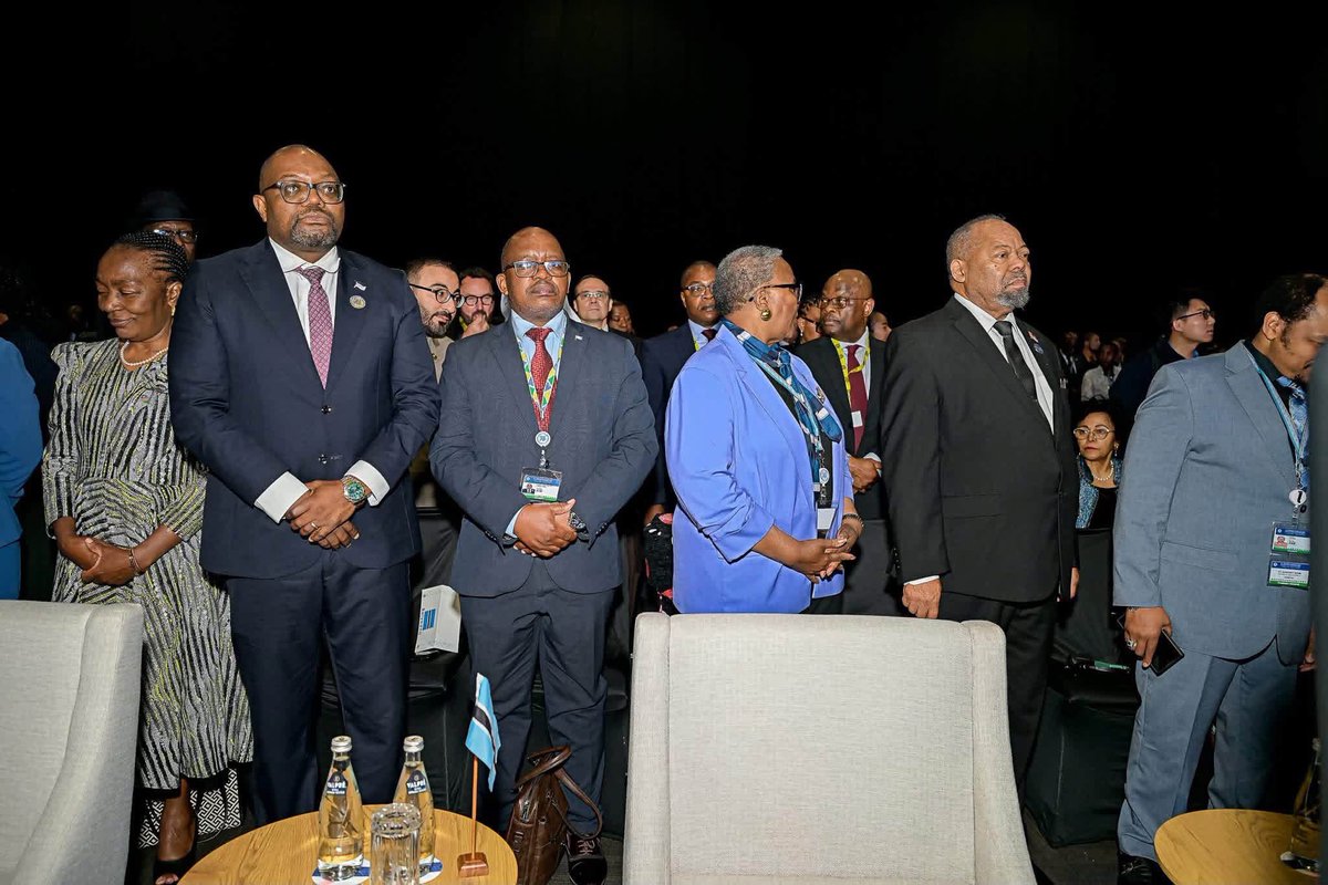 BWPresidency's tweet photo. President @duma_boko reaffirmed Botswana’s support for stronger regional integration, industrialisation, peace, security a&amp; sustainable development. “A stronger SADC must be built on cooperation that delivers tangible results for our people.” https://t.co/UTIFNOjotq