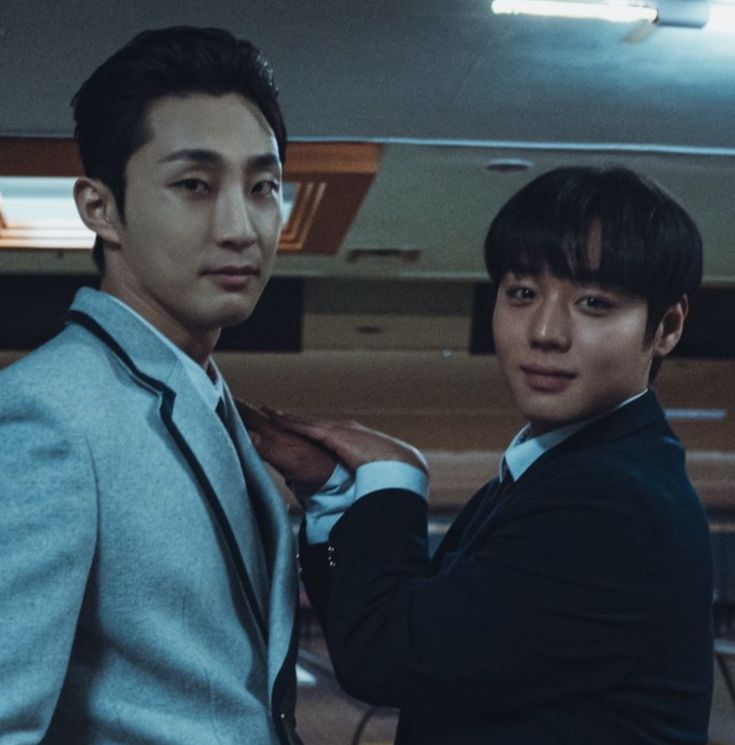 evilbunnyirino1's tweet photo. #baeksi x #chansung
Onları çok seviyorum https://t.co/idtmbr1Y4J