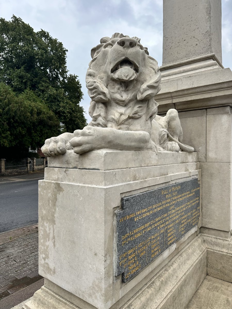 VCTrust's tweet photo. Brigg War memorial cleaned today. Lest We Forget. #VCTrust https://t.co/zpEMabfaAu