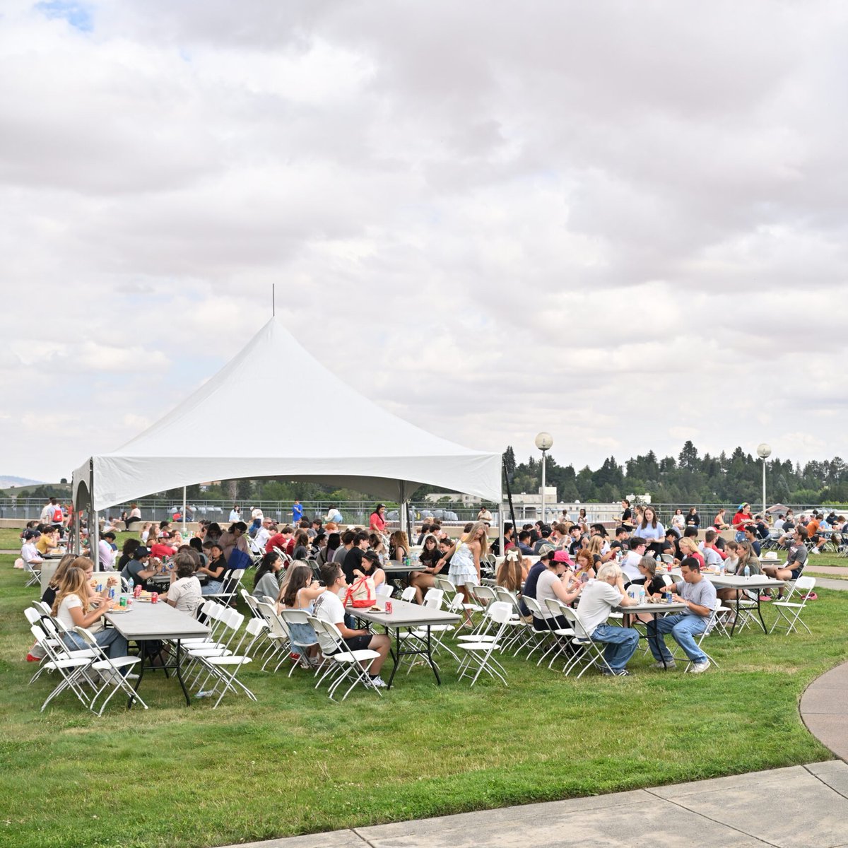WSUPullman's tweet photo. Free food & more as Week of Welcome continues today!
- 10 a.m. University Convocation @ Beasley Coliseum
- 11 a.m. All Campus Picnic & Resource Fair @ CUB & Terrell Mall
- 3-9 p.m. Lentil Fest Friday https://t.co/AnMzM39F7e
- 6 p.m. MGC Yardshow @ Glenn Terrell Mall
- 8:30 p.m. WSU SEB Films Presents: Pitch Perfect @ Thompson Flats
Find more info & events https://t.co/n73uFc0eeP #WSUWOW #WSU #GoCougs