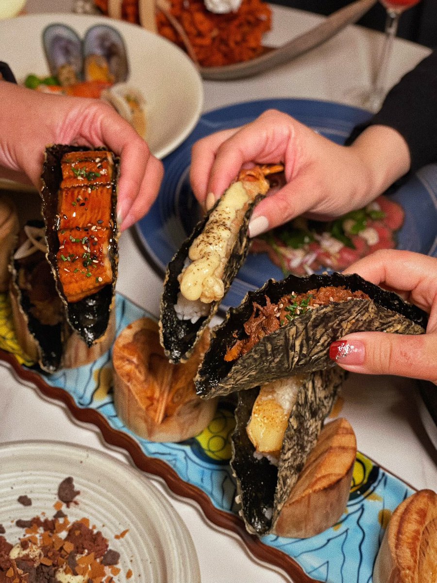 KuekChee's tweet photo. [Craving bold flavors  Try our new fusion miso butter chicken tacos – umami meets spice, the ultimate bite for food explorers!  #ExoticEats]， https://t.co/tLi62G0xmu