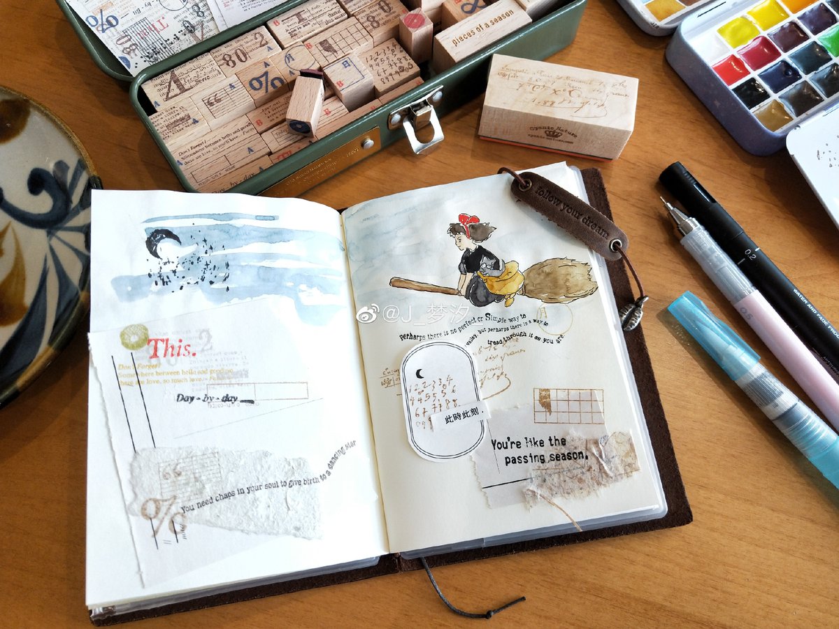 antholange15's tweet photo. Just spilled my iced latte all over my favorite notebook—today’s small chaos is hitting way too hard https://t.co/MaNuwlahD4