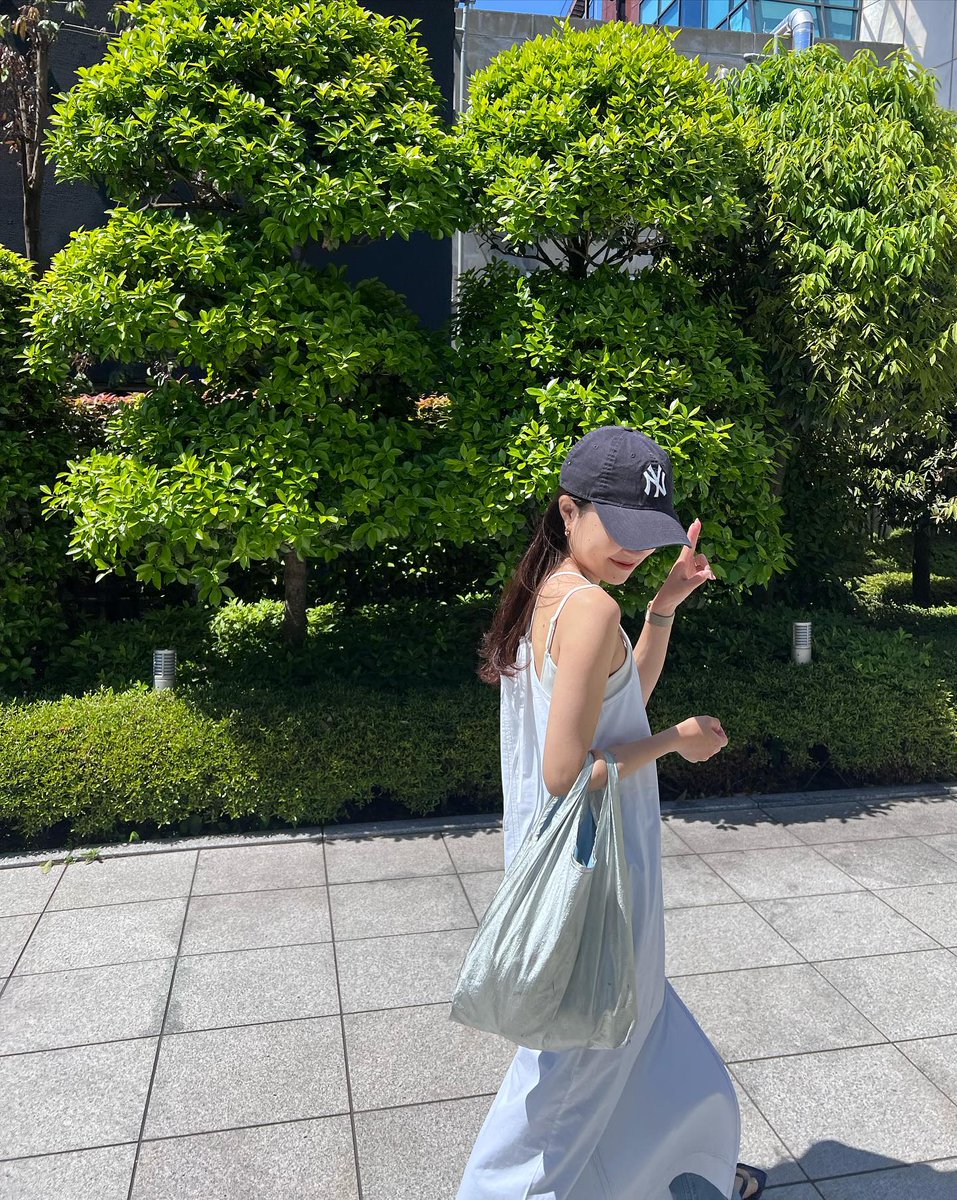 mientemeee's tweet photo. 疲れたときは無理をせず、ただ空を眺めて深呼吸しよう。みんなの意見も聞かせてね。 🎉
NZF https://t.co/TW7USpgiJ7