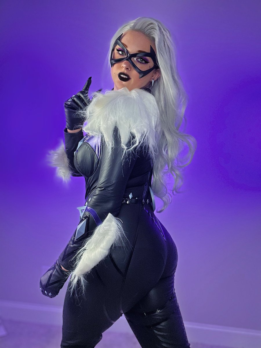 itsmichaelalee's tweet photo. Black cat cosplay redone 🖤 #MarvelRivals #marvelcosplay https://t.co/te424loUKw