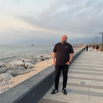 AhmetReus2's tweet photo. #YeniProfilResmi https://t.co/0FrsGjMoYY