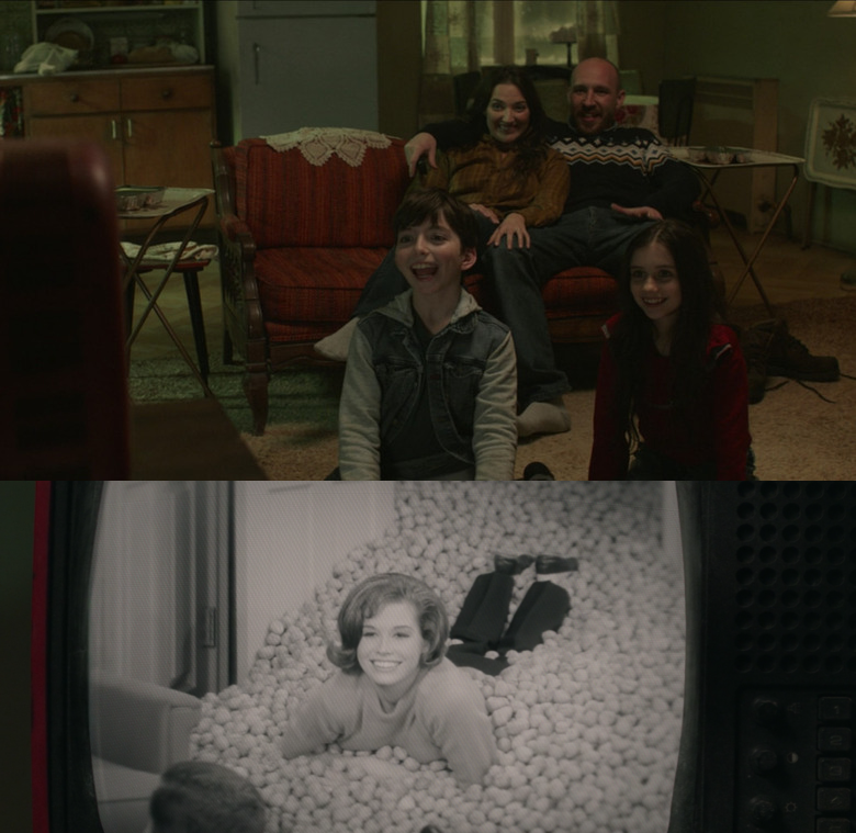 BruceWayne9851's tweet photo. The way Wanda's grief, trauma, depression, escapism &amp; identity are built into the sitcom format to reflect her subconscious &amp; unconscious mind of her desires after longing for American family life she idealized after growing up in poverty &amp; losing her family is fucking brilliant. https://t.co/Xcno4BcASd