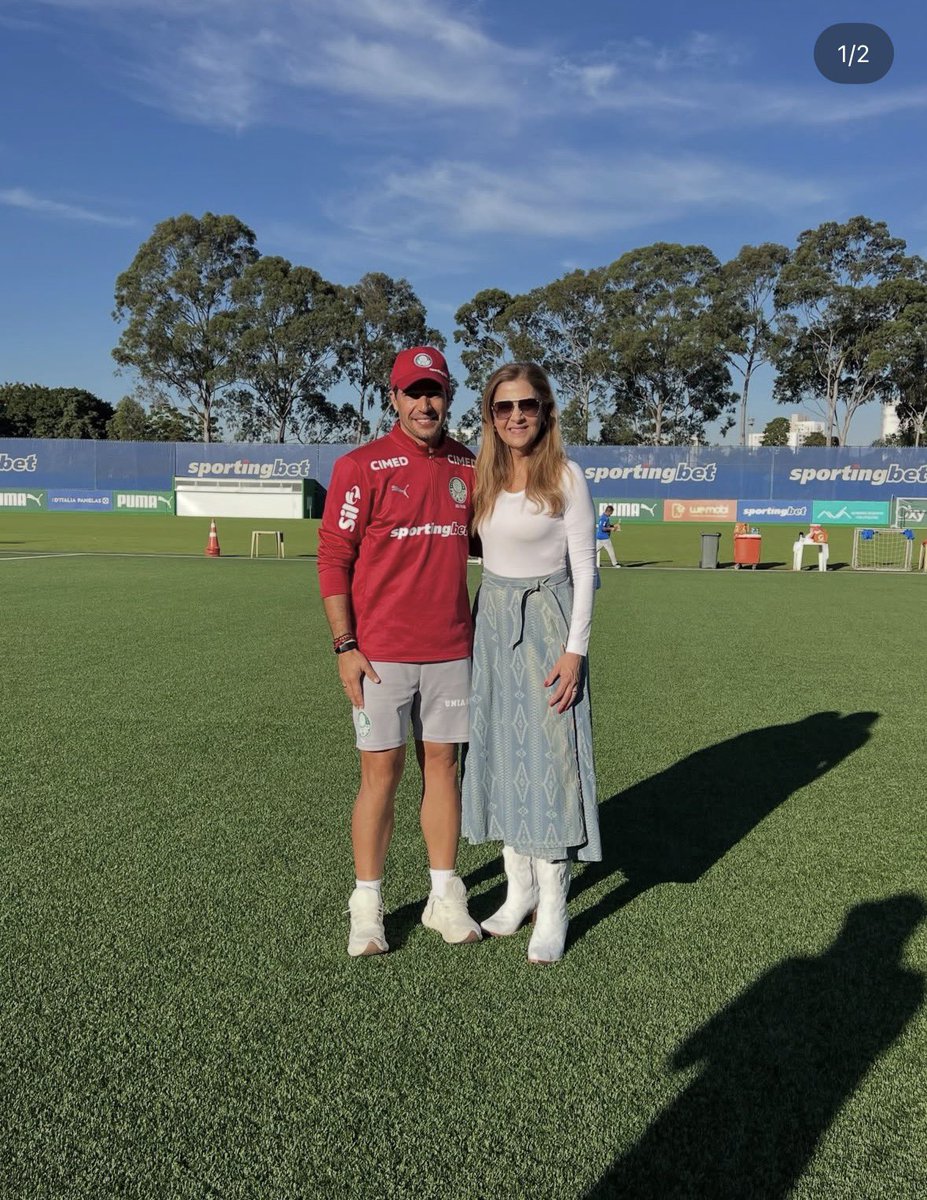 Infos_palestra's tweet photo. Leila Pereira sai em defesa da Comissão técnica, dos jogadores e de Anderson Barros

“Presidente do Palmeiras ACREDITA no trabalho” https://t.co/bg8NqbmFkJ