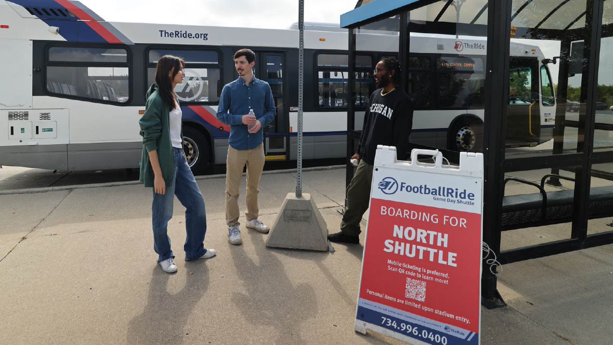 CatchTheRide's tweet photo. Fall service adjustments begin this Sunday, August 23! Learn about the updates at: https://t.co/YZXhAoQ1Ok. https://t.co/ODEoVmlEgI