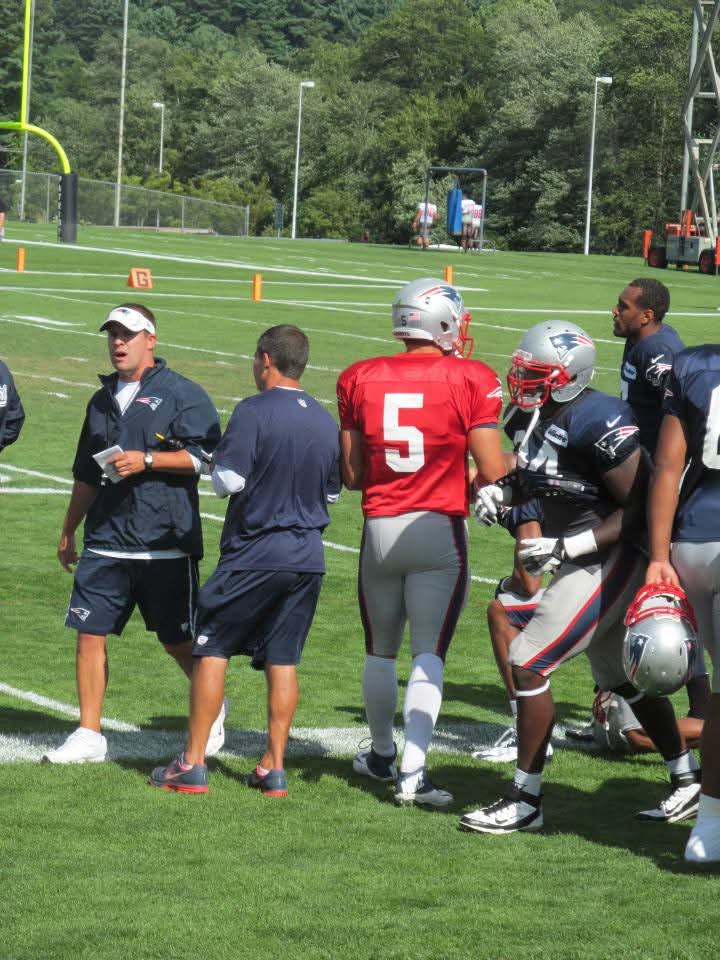 madrivglen's tweet photo. @itmekaralee Enjoy your visit to camp... here's a picture from one of my many visits to camp back in 2013. That's Tim Tebow in the non contact jersey. https://t.co/26aYAdbT6K