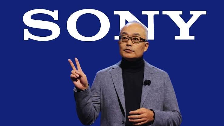 PiyasaOttoman53's tweet photo. 🔴 Sony CEO'su Hiroki Totoki: (PlayStation 6) 

"Yeni konsolu ne zaman veya hangi fiyattan piyasaya süreceğimize henüz karar vermedik. 

Bu yüzden durumu gerçekten gözlemlemek ve takip etmek istiyoruz.

Mevcut şartlara baktığımızda, tedarik sıkıntısı devam edeceği için 2027 mali yılında bellek fiyatlarının da çok yüksek olması bekleniyor.

Bu varsayımdan yola çıkarak ne yapacağımızı dikkatlice düşünmeliyiz."

-WSJ
