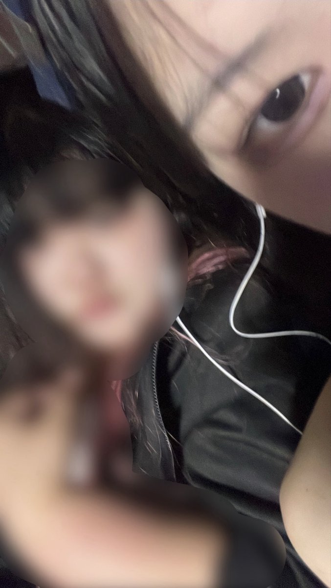 rzqsmf's tweet photo. 제주소녀는별똥별을갖고싶었지만사줄수가없엇 https://t.co/QChrddjHPG