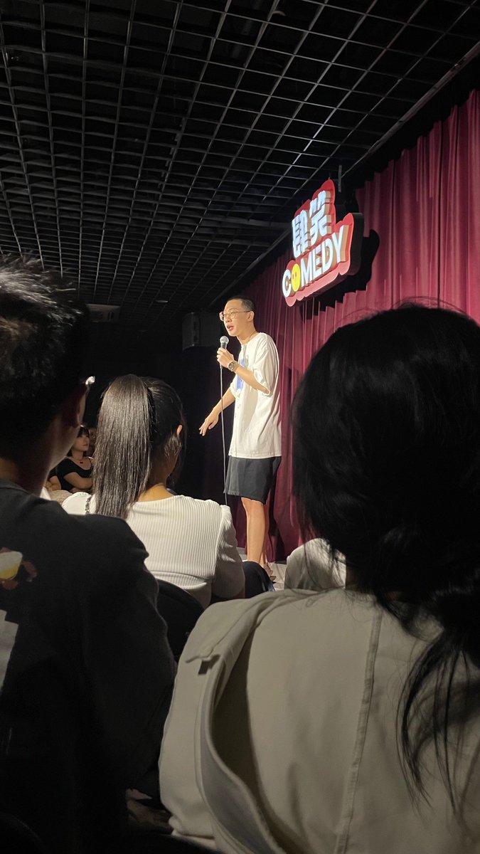 AyalaElson's tweet photo. Just bombed my opening set at the club so bad, the bartender just offered me a job pouring beers—guess my new "bit" is better at mixing drinks than jokes. https://t.co/M7AEjmw1PQ