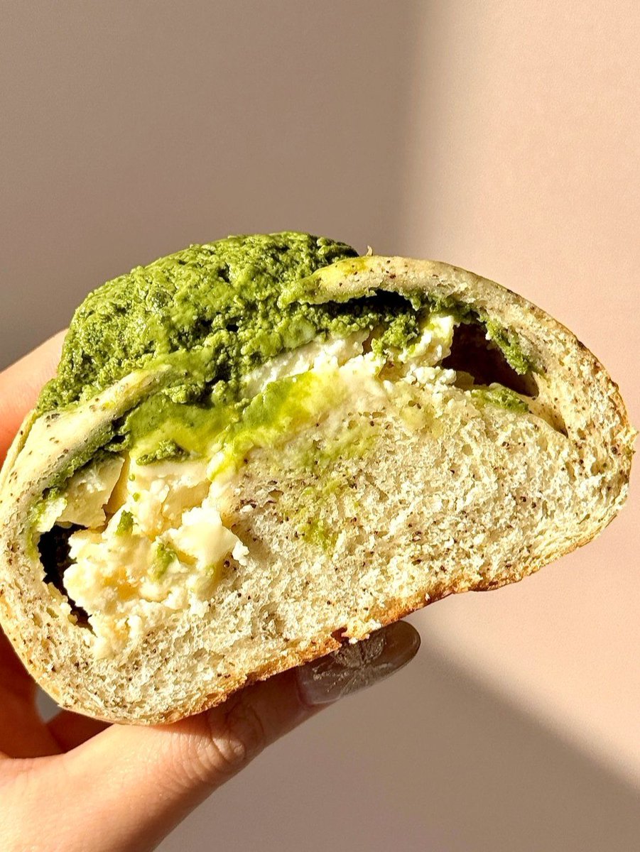 StevenKinchlow's tweet photo. When my partner leaves a half-eaten matcha bun for me while rushing to work, tiny sweet moments make every ordinary day warm. https://t.co/WFNGvw7Dq6
